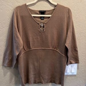 Lane Bryant Women’s lightweight sweater top size 14/16